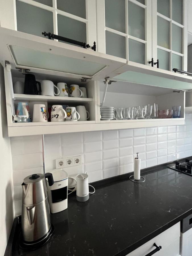 Centrally Located, 2+1 House In Taksim, Cihangir Appartement *