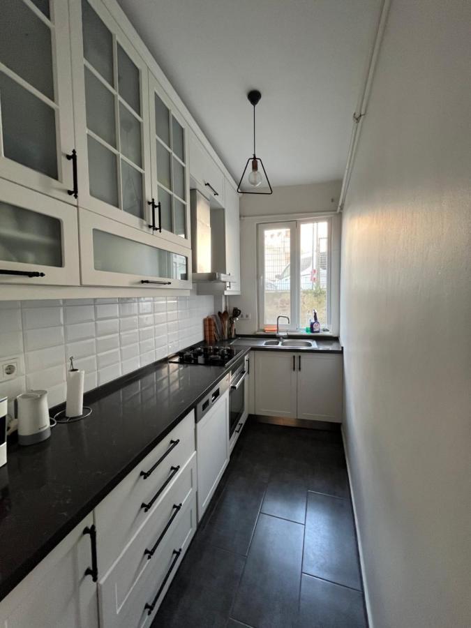 Appartement Centrally Located, 2+1 House In Taksim, Cihangir