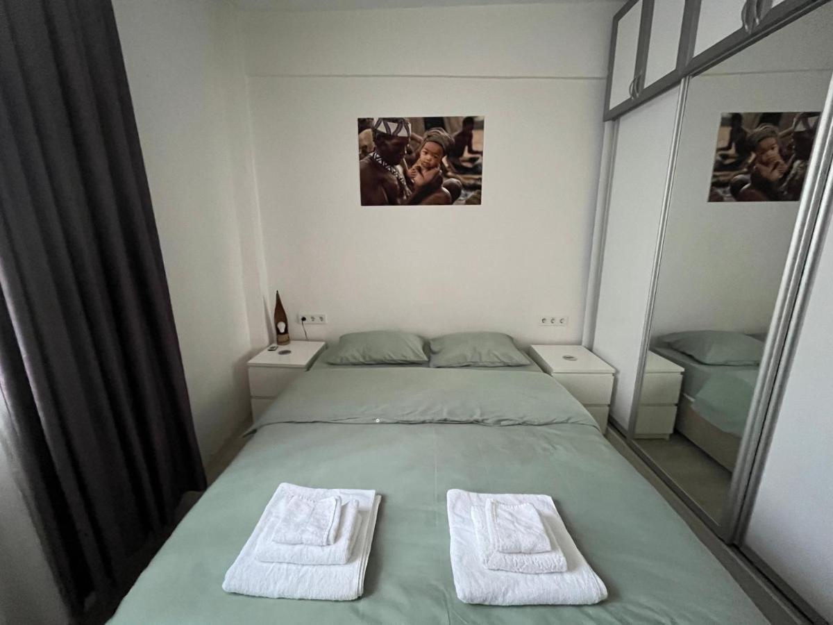 Centrally Located, 2+1 House In Taksim, Cihangir Appartement Istanboel