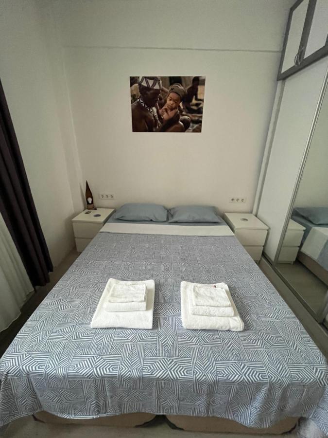 Centrally Located, 2+1 House In Taksim, Cihangir Appartement Istanboel