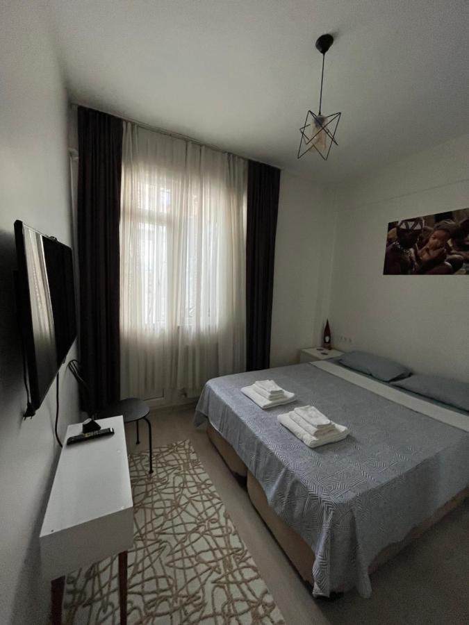Appartement Centrally Located, 2+1 House In Taksim, Cihangir *