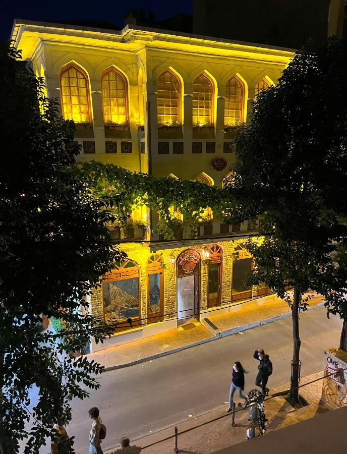 Daire Centrally Located, 2+1 House In Taksim, Cihangir